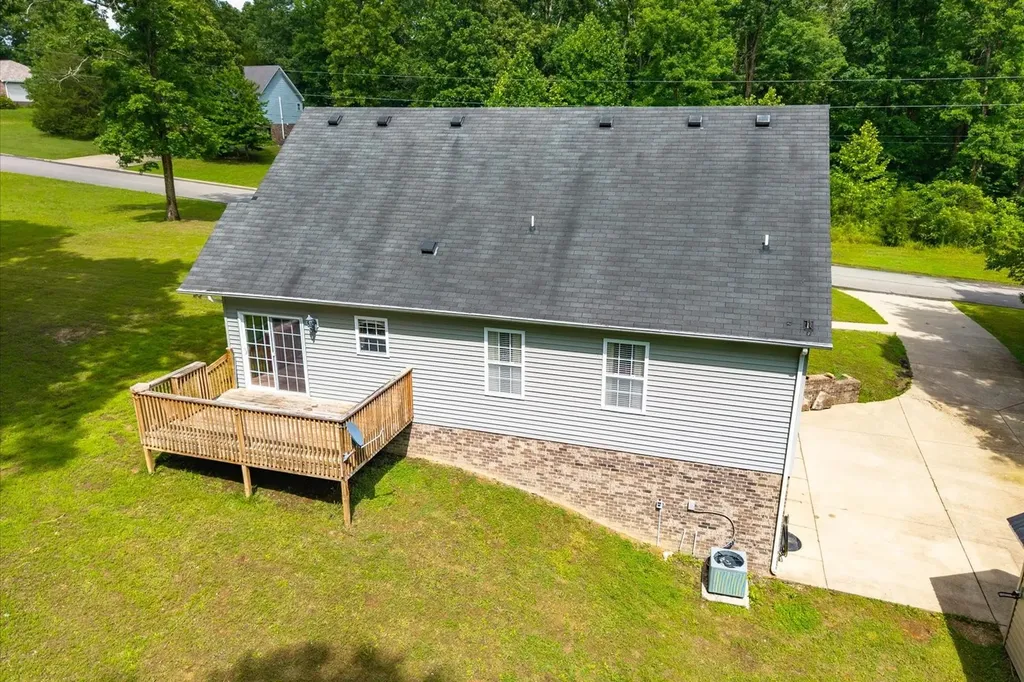 506 Daugherty Lane Burns TN 37029