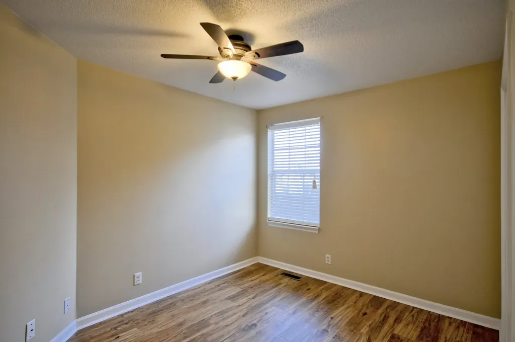 1942 Timberline Way Clarksville TN 37042
