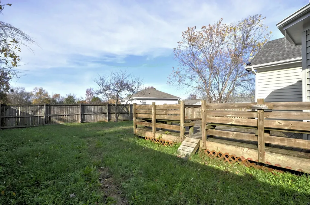 1942 Timberline Way Clarksville TN 37042