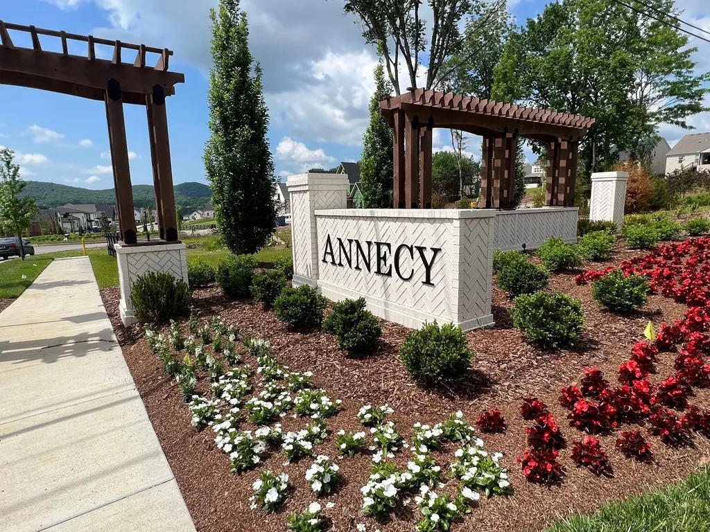 1048 Annecy Parkway Nolensville TN 37135