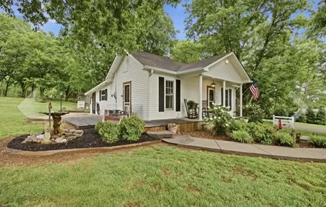 6222 Cayce Lane Columbia TN 38401