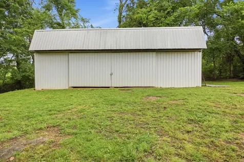 6222 Cayce Lane Columbia TN 38401