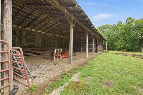 6222 Cayce Lane Columbia TN 38401