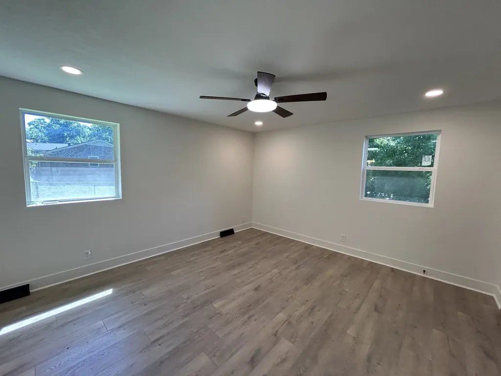 1783 Warfield Drive Clarksville TN 37043