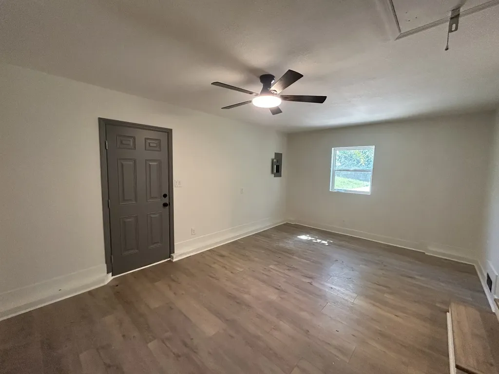 1783 Warfield Drive Clarksville TN 37043