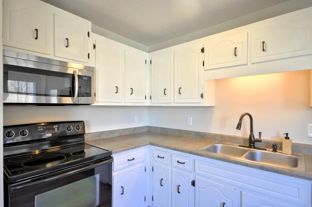 422 Woodale Drive Clarksville TN 37042