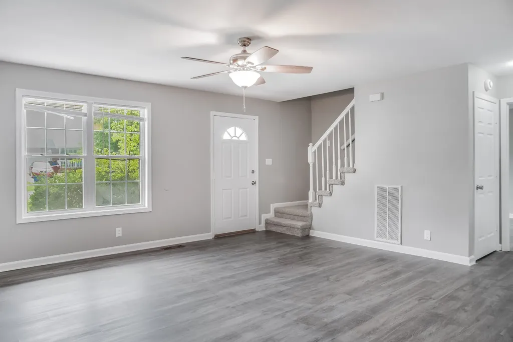 389 Brook Mead Drive Clarksville TN 37042