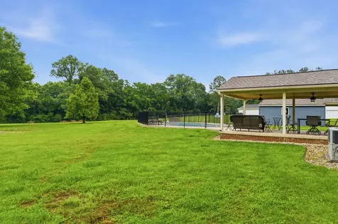1108 Lakeview Drive Ashland City TN 37015