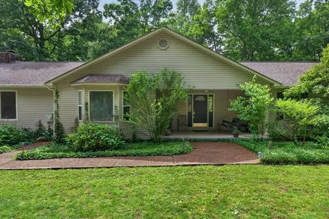2025 Old Bon Air Road Sparta TN 38583