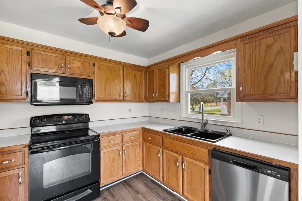 3105 Larson Lane Clarksville TN 37043