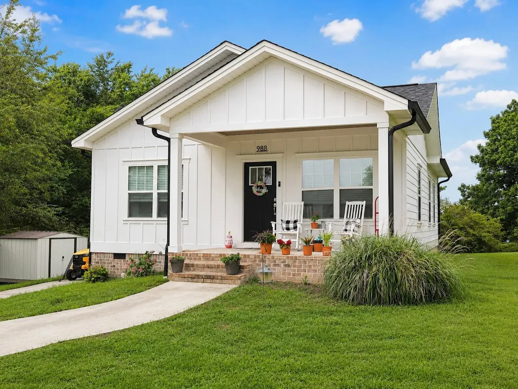 988 Johnson Boulevard, SE Cleveland TN 37311