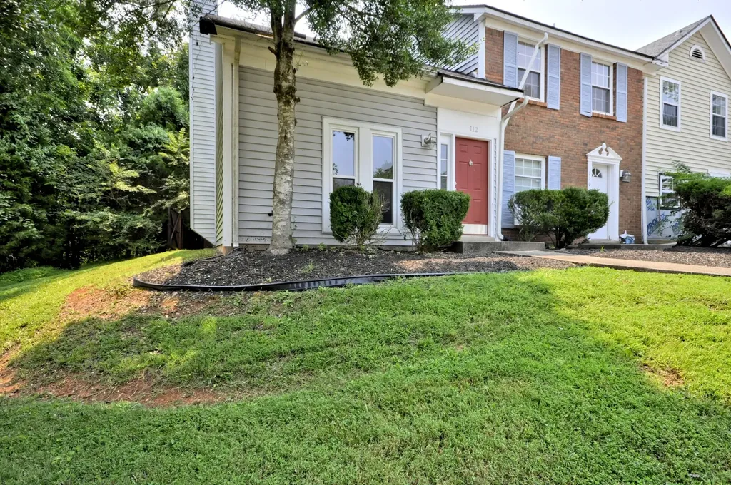 112 Azalea Court Clarksville TN 37042