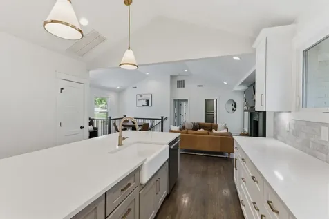 5433 Hill Road Circle Nashville TN 37220