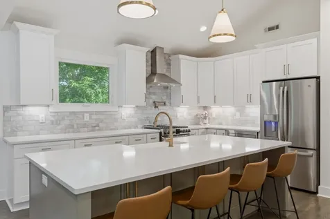 5433 Hill Road Circle Nashville TN 37220