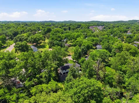 5433 Hill Road Circle Nashville TN 37220