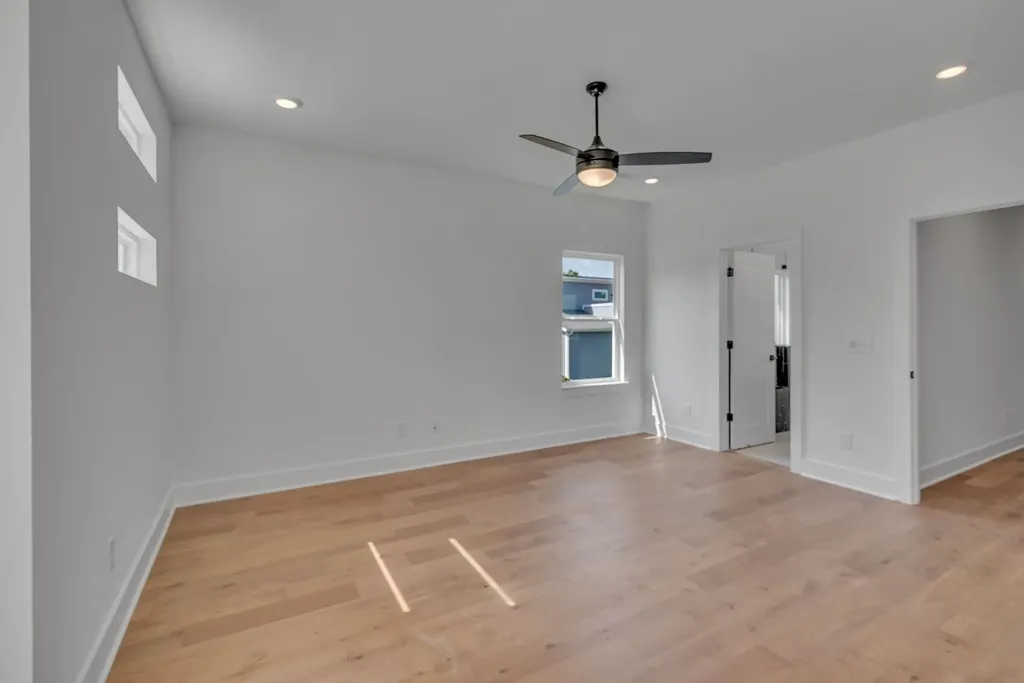1117A 38th Ave, N Nashville TN 37209
