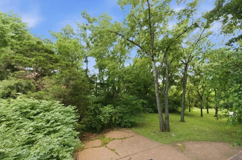 3510 Stokesmont Road Nashville TN 37215