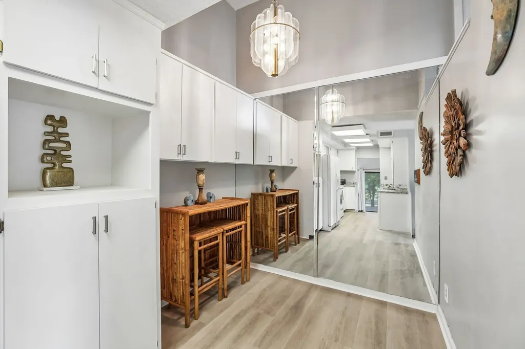 101 Holly Forest Nashville TN 37221