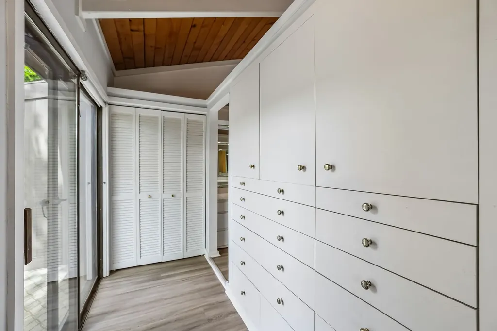101 Holly Forest Nashville TN 37221
