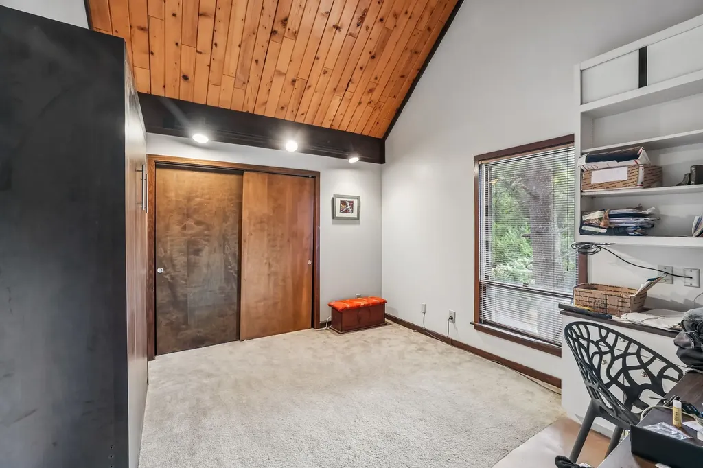 101 Holly Forest Nashville TN 37221