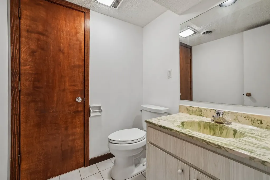 101 Holly Forest Nashville TN 37221