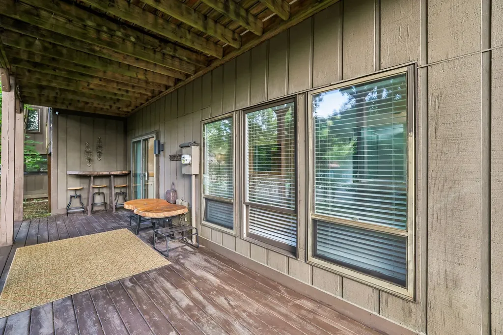 101 Holly Forest Nashville TN 37221