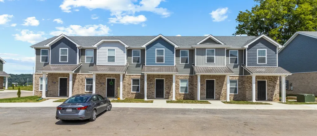 1115 Hillwood Drive #D1 Clarksville TN 37040