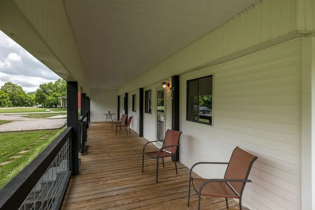 5492 Columbia Highway Pulaski TN 38478