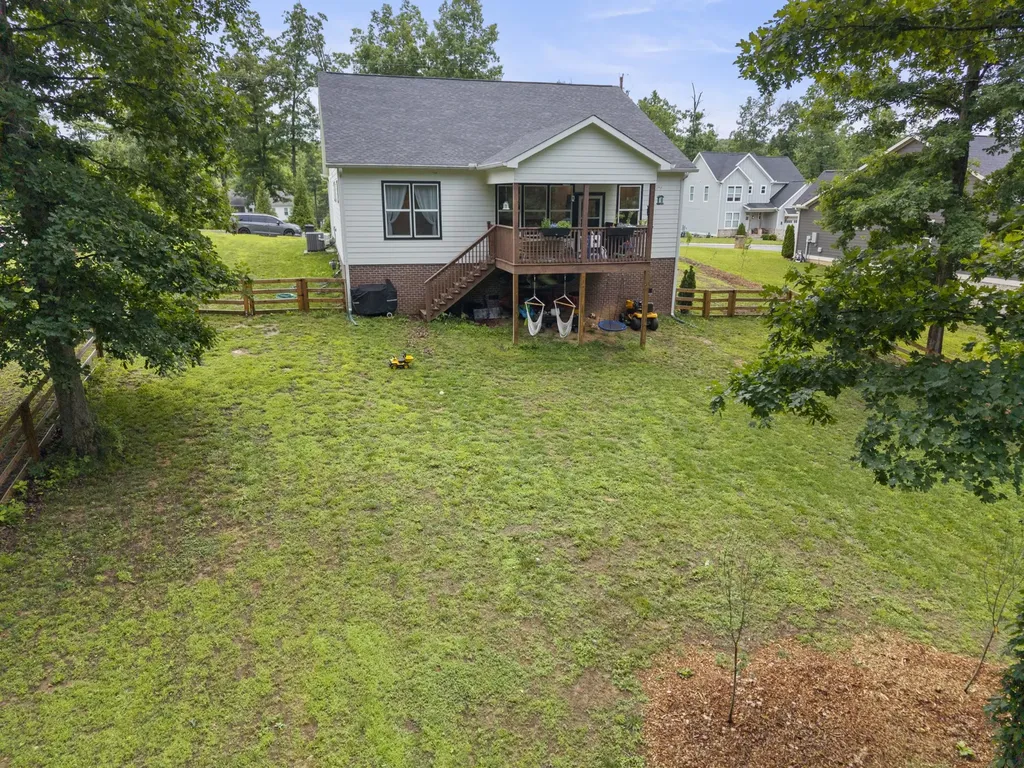 212 Cherokee Drive White Bluff TN 37187