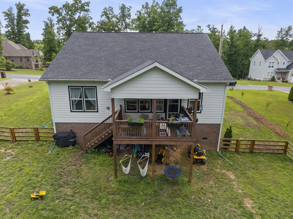 212 Cherokee Drive White Bluff TN 37187