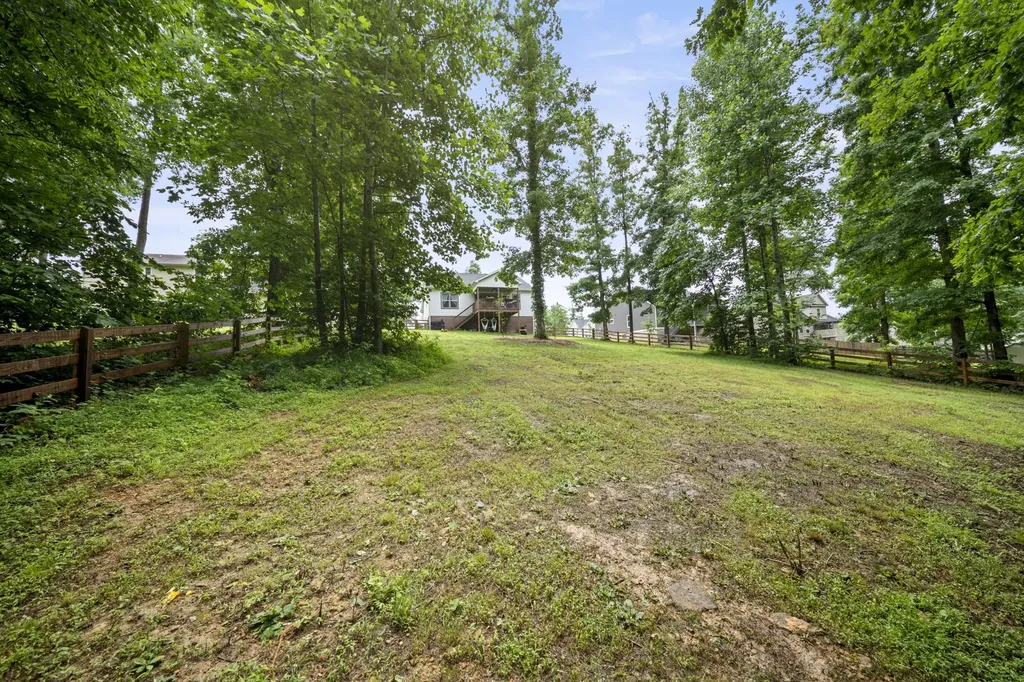212 Cherokee Drive White Bluff TN 37187