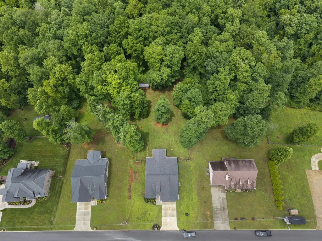 212 Cherokee Drive White Bluff TN 37187
