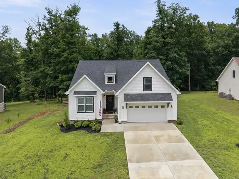 212 Cherokee Drive White Bluff TN 37187