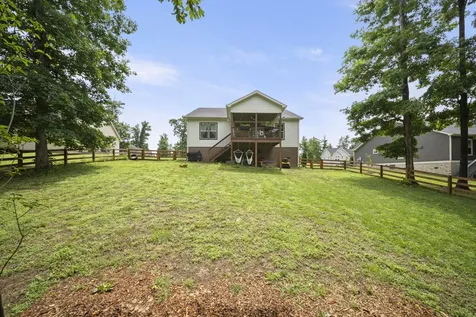 212 Cherokee Drive White Bluff TN 37187