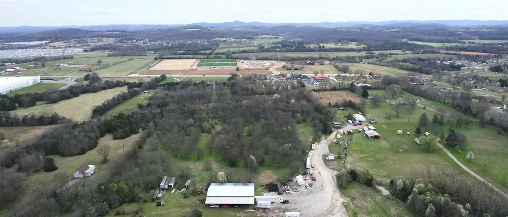 3121 Old Murfreesboro Road, W Lebanon TN 37090