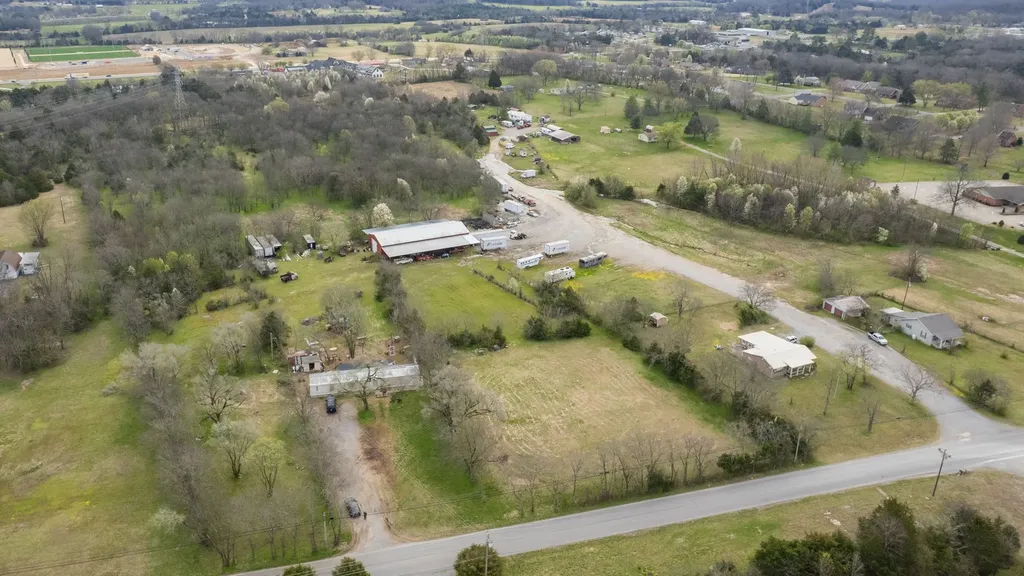3121 Old Murfreesboro Road, W Lebanon TN 37090