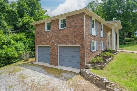 402 Winding Way Columbia TN 38401