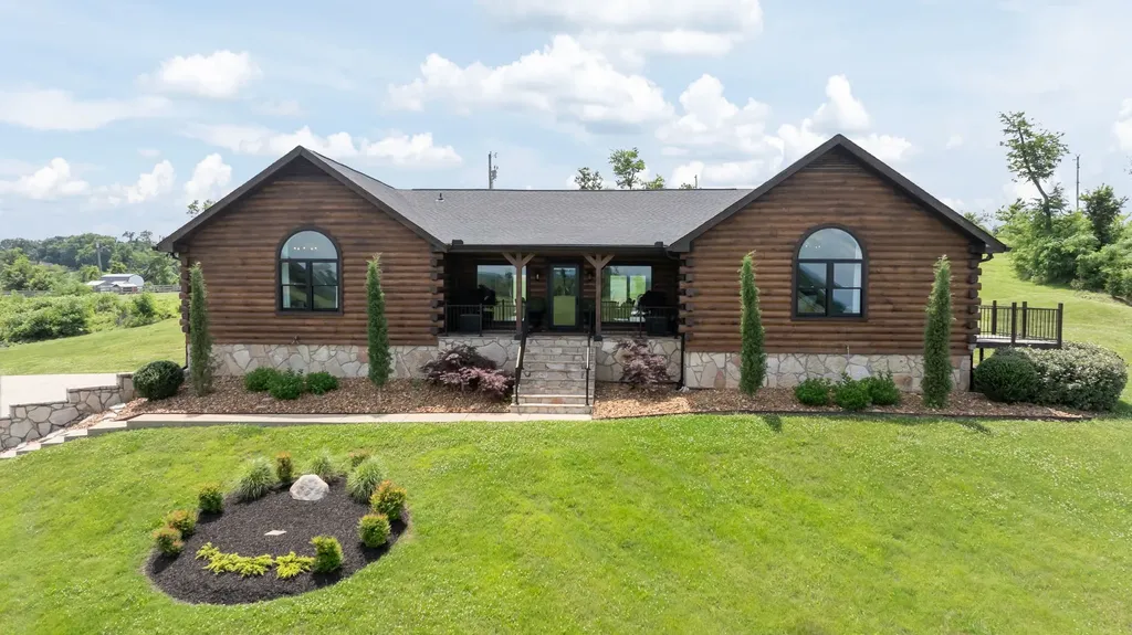 1782 Blackburn Lane Spring Hill TN 37174
