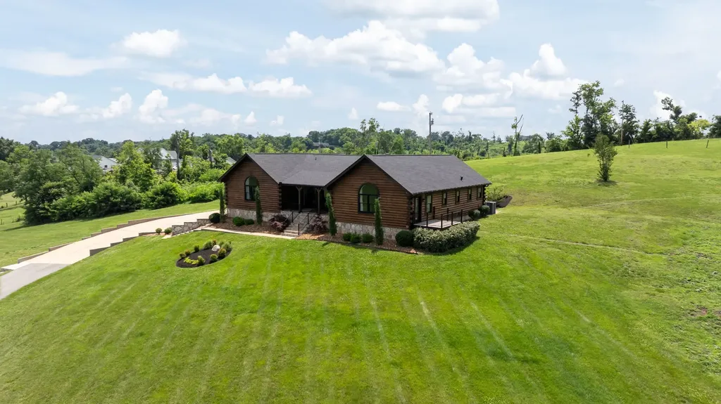 1782 Blackburn Lane Spring Hill TN 37174