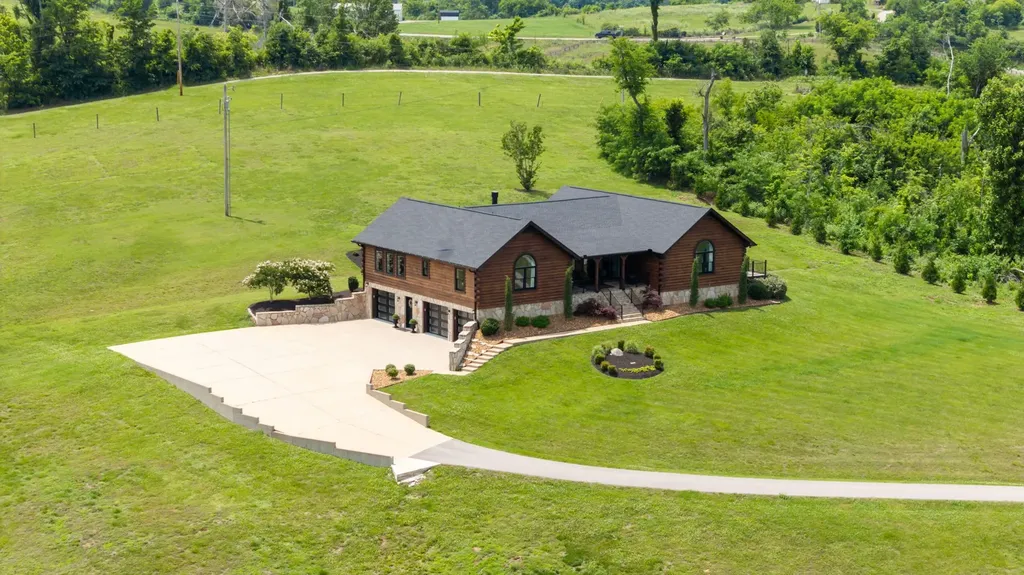 1782 Blackburn Lane Spring Hill TN 37174