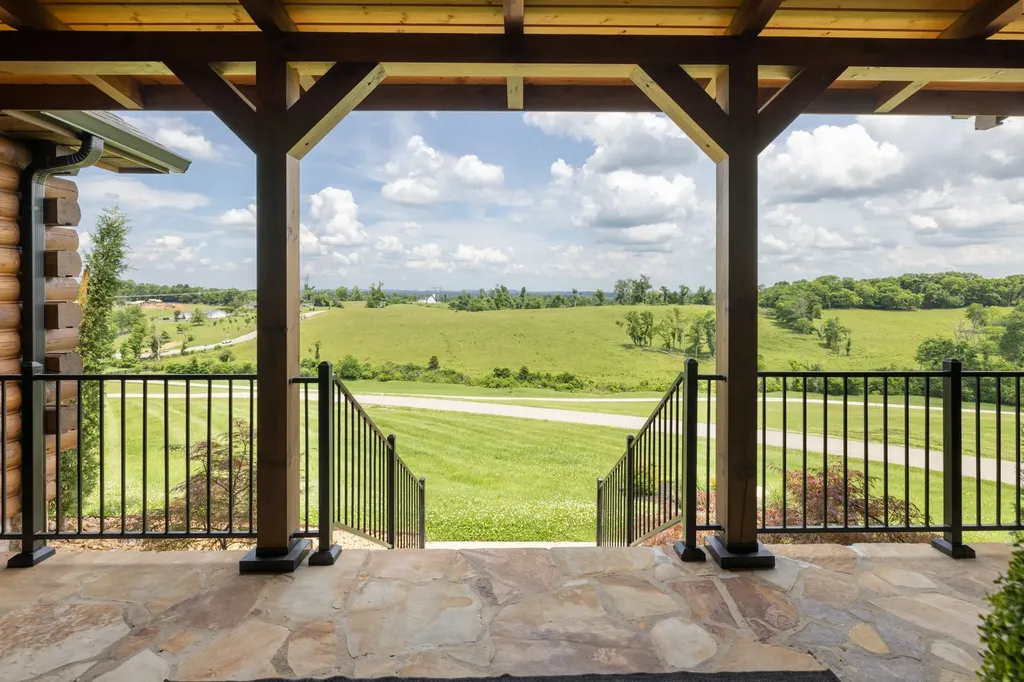 1782 Blackburn Lane Spring Hill TN 37174