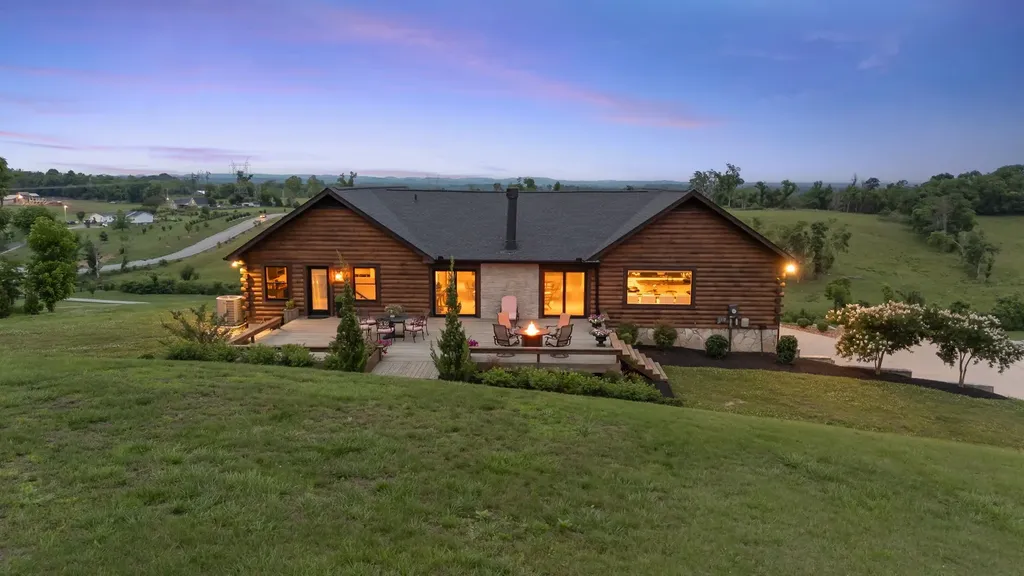 1782 Blackburn Lane Spring Hill TN 37174