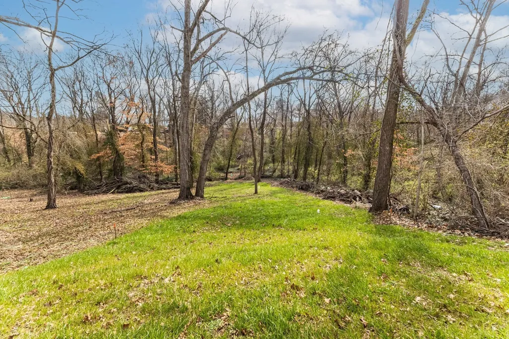 5043 Cherrywood Drive Nashville TN 37211