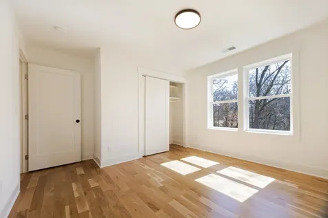 5043 Cherrywood Drive Nashville TN 37211