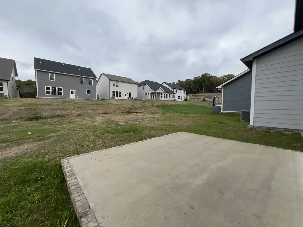 165 Cavalcade Loop Gallatin TN 37066