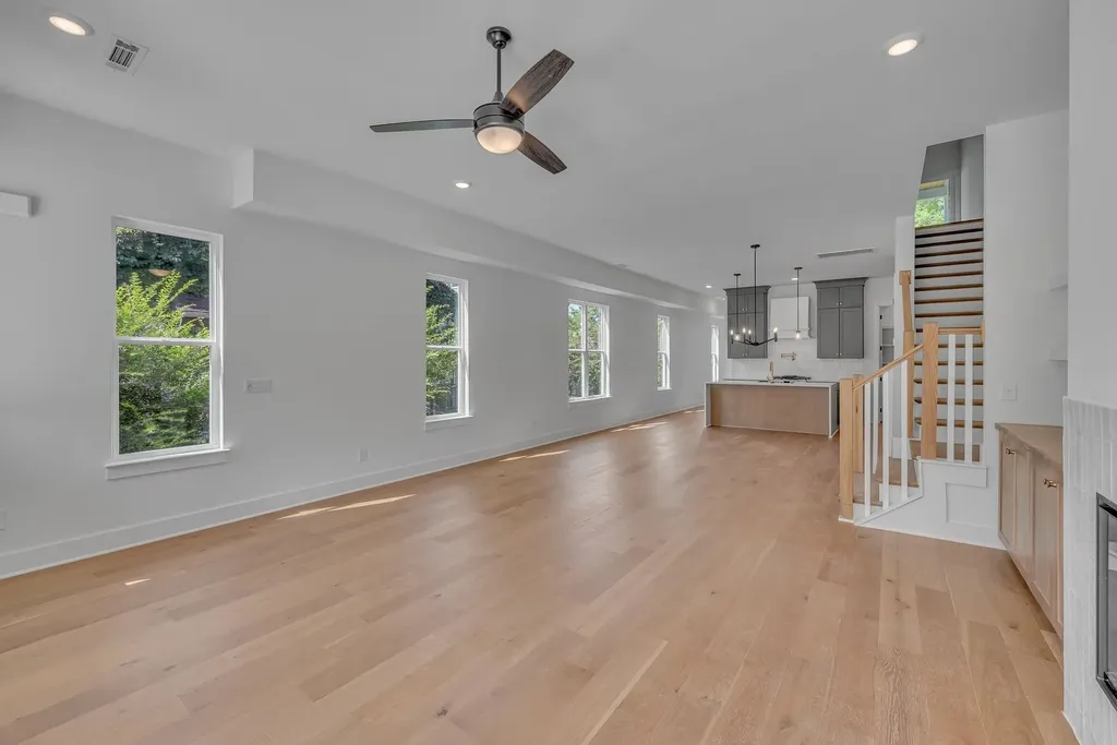 1117B 38th Avenue N Nashville TN 37209