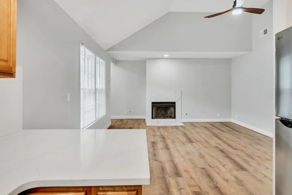 2135 Acklen Avenue Nashville TN 37212