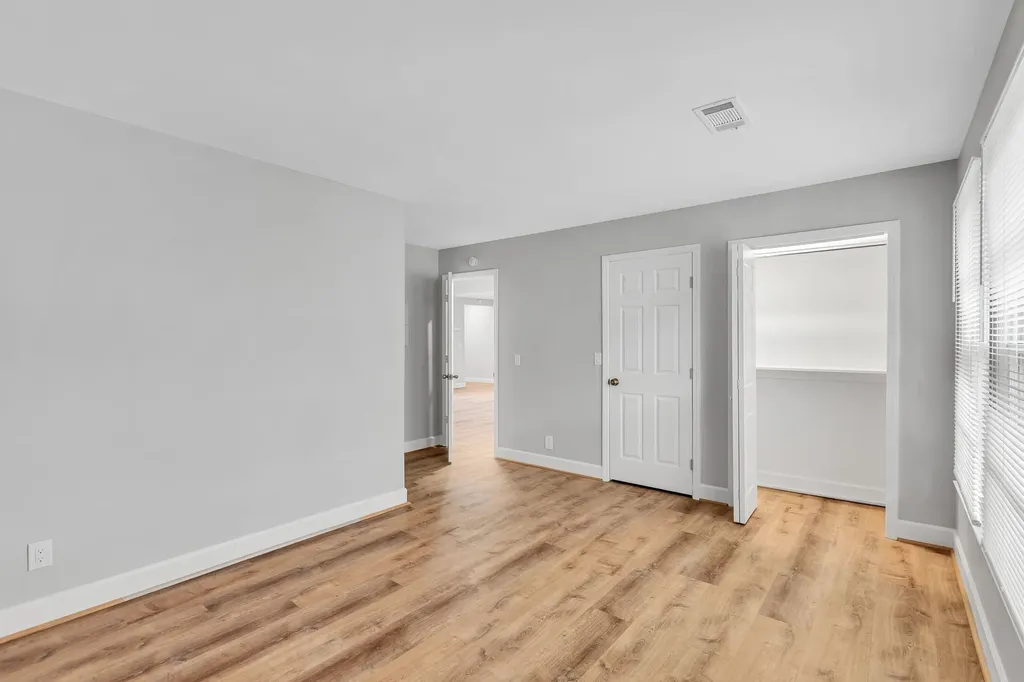 2135 Acklen Avenue Nashville TN 37212