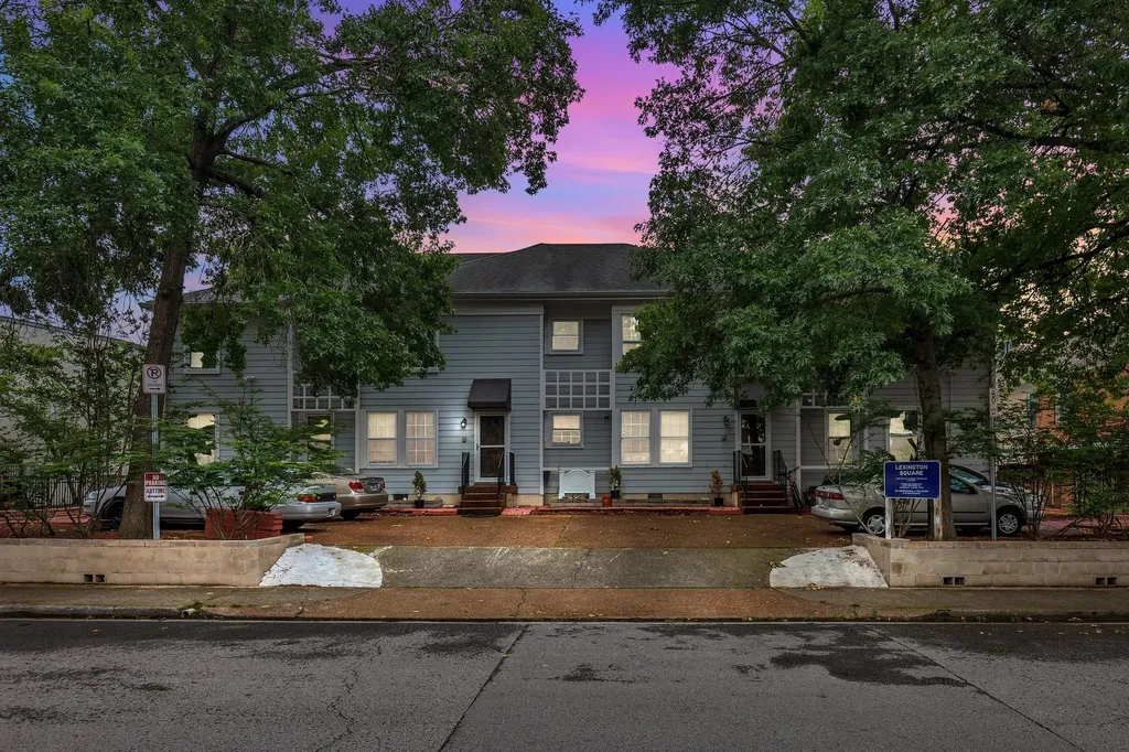 2135 Acklen Avenue Nashville TN 37212