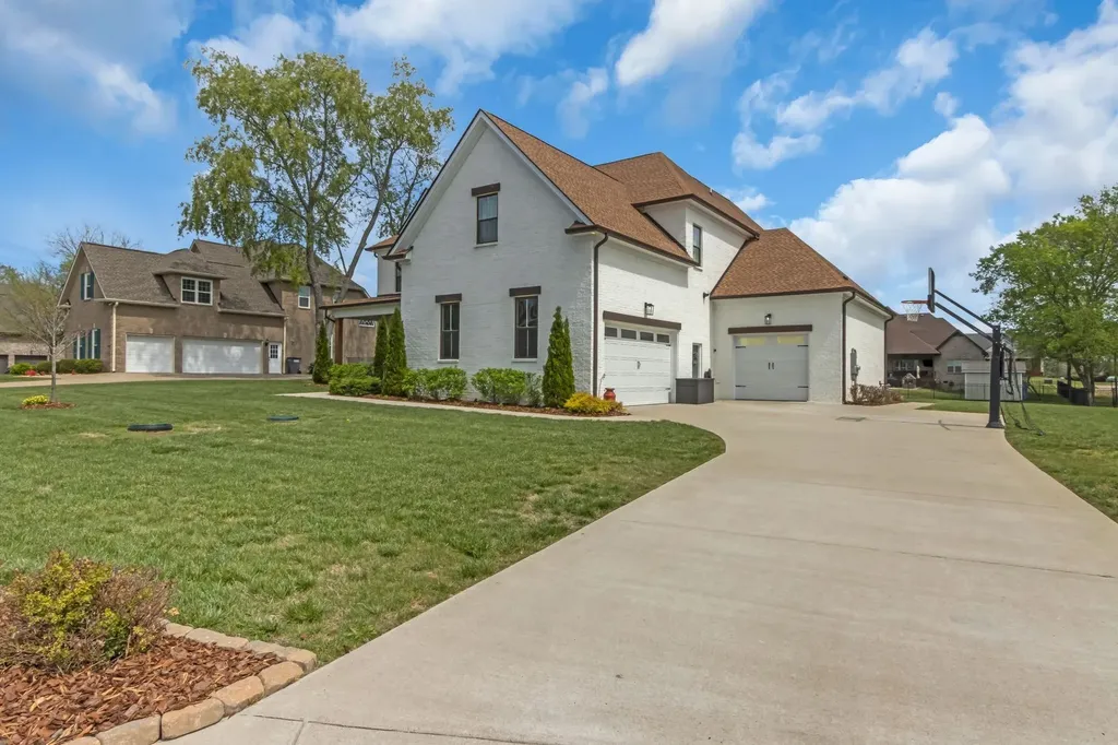 123 Hayfield Court Lascassas TN 37085